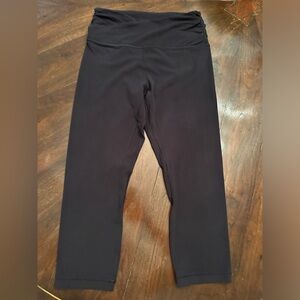 Lululemon brushed cotton capris sz 8